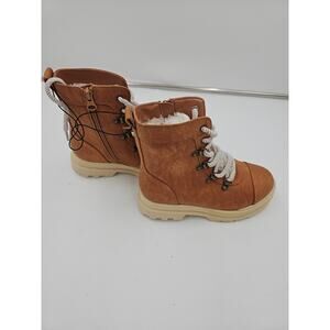 Art Class Faux FUR Lined Winter Lug Hiking Boots Size 1